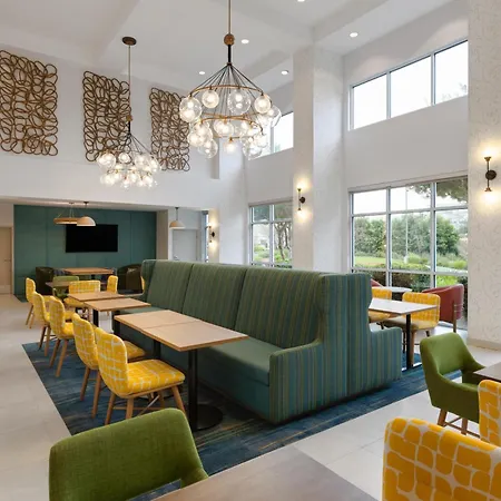 Hampton Inn & Suites Sacramento-Airport-Natomas-2