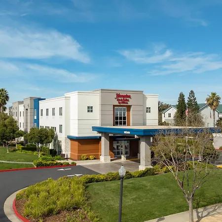 Hampton Inn & Suites Sacramento-Airport-Natomas-3